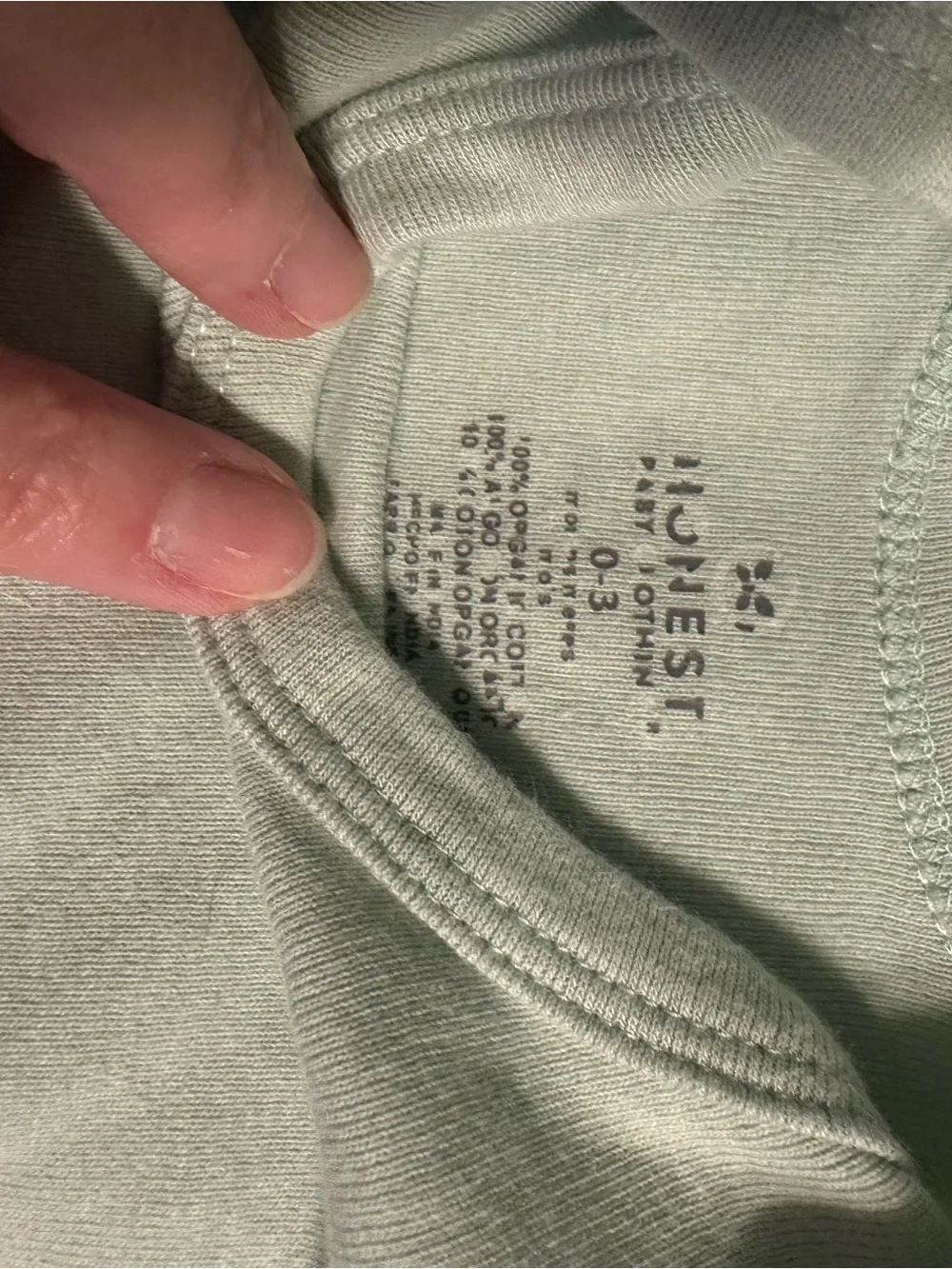 0287 4 piece set of footed PJs and onesies size 0-3 and newborn